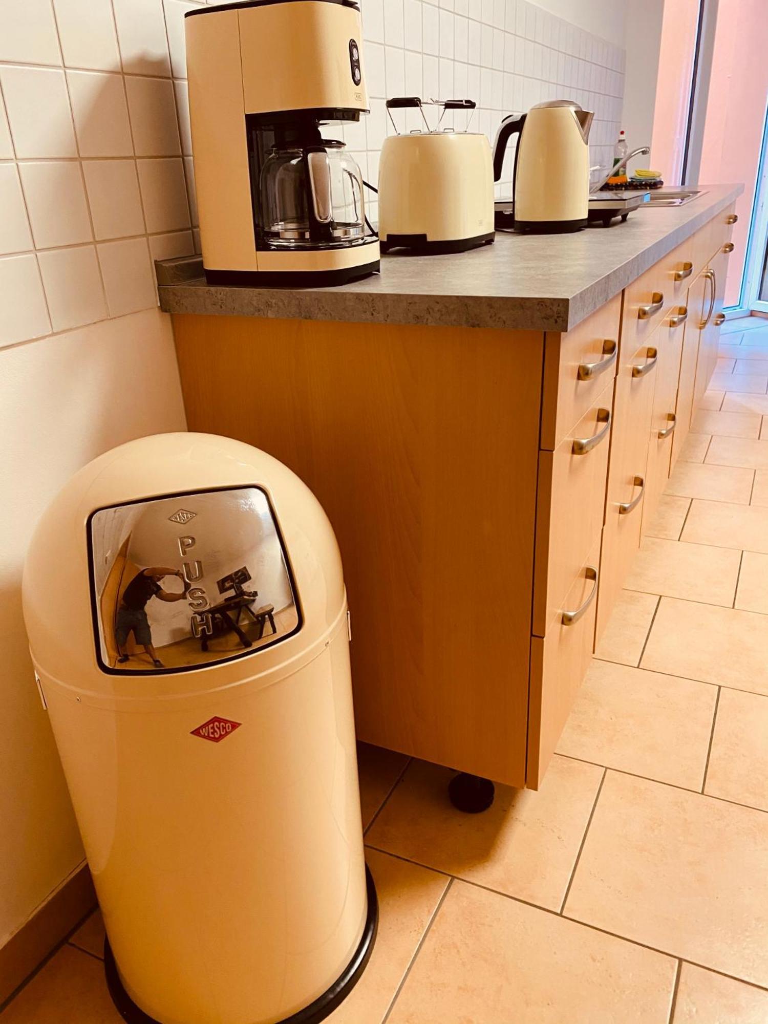 Moderne Wohnung In Eberswalde الغرفة الصورة